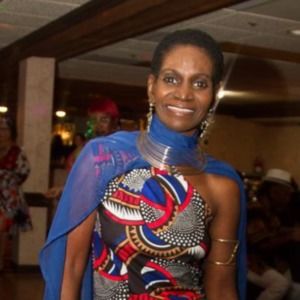 Meet your Posher, Ltanya